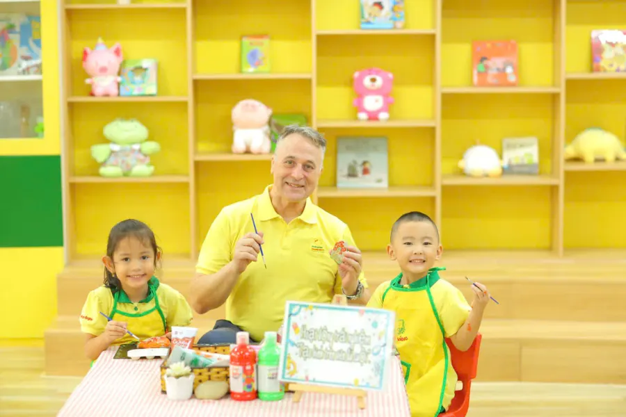 Trường Mầm Non Con Mèo Vàng (Yellow Kitty)