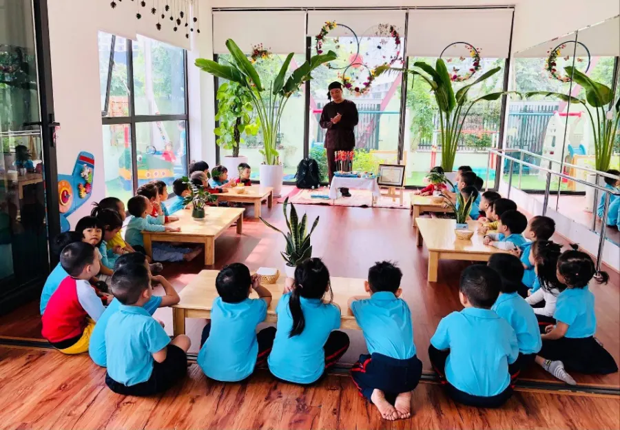 Embassy Early Learning School - Mầm Non Đại Sứ Nhỏ