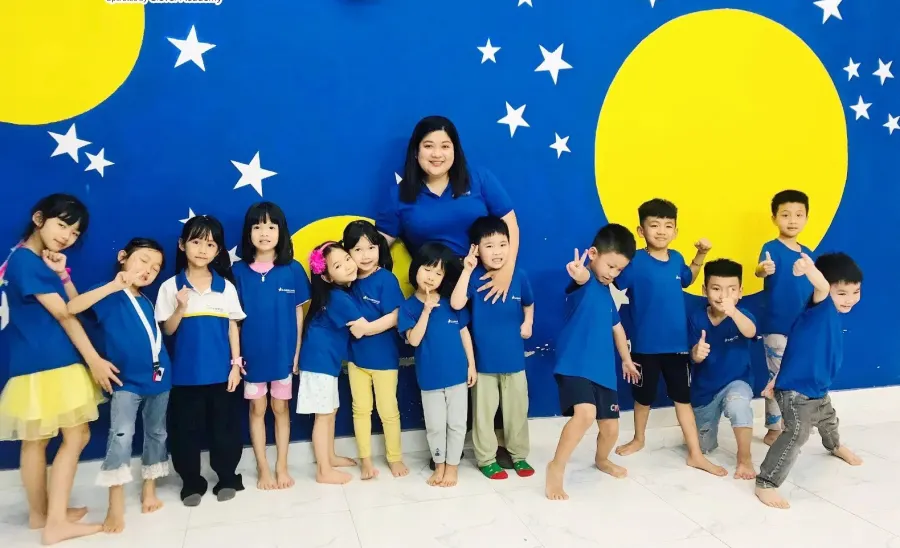 Trung tâm Anh ngữ trẻ em Clever Junior Long Biên