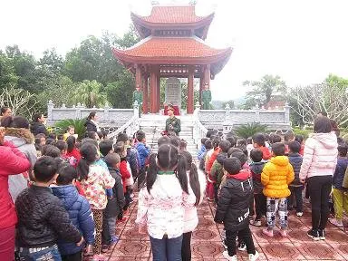 Trường mầm non Hoa Hồng