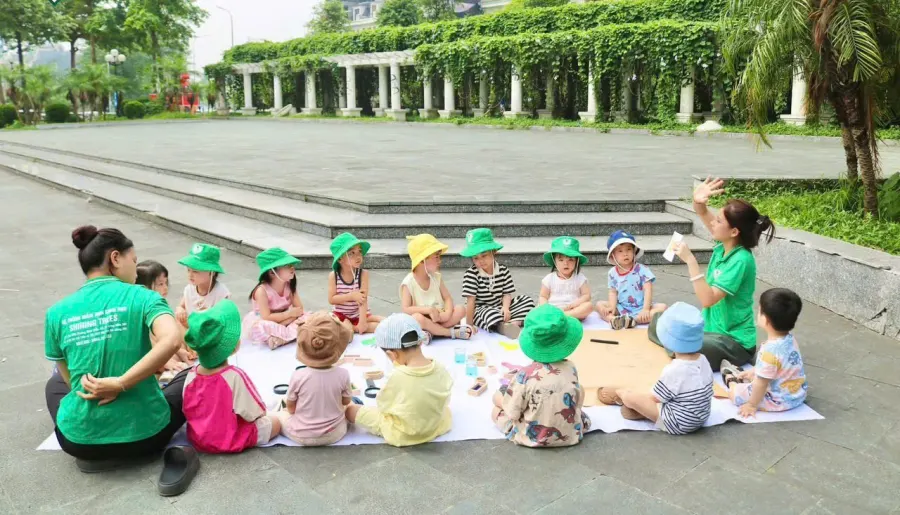 Mầm Non Song Ngữ Shining Trees