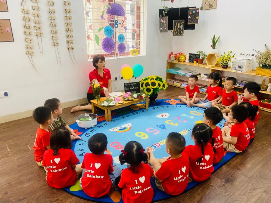 Mầm Non Cầu Vồng Nhỏ (Little Rainbow)