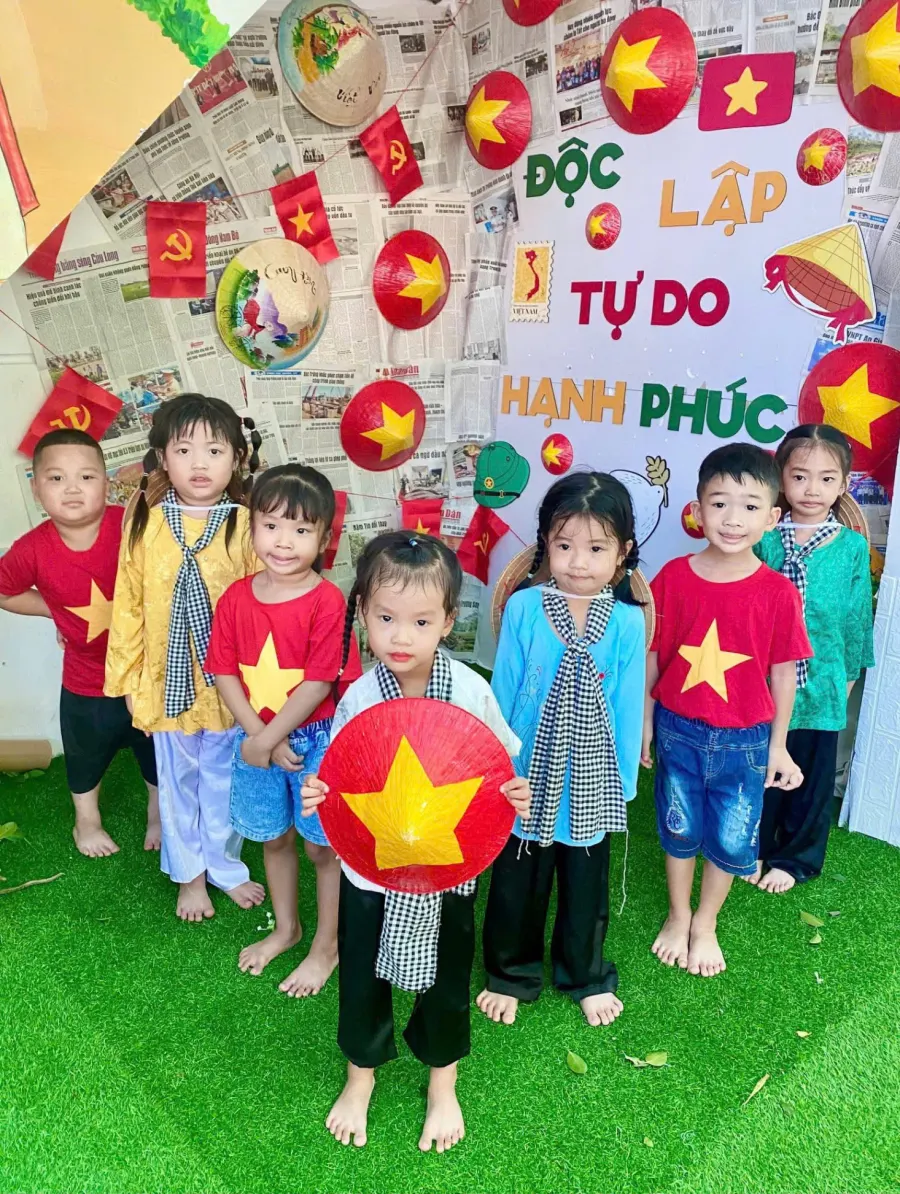 Mẫu Giáo Ngôi Nhà Trẻ Thơ