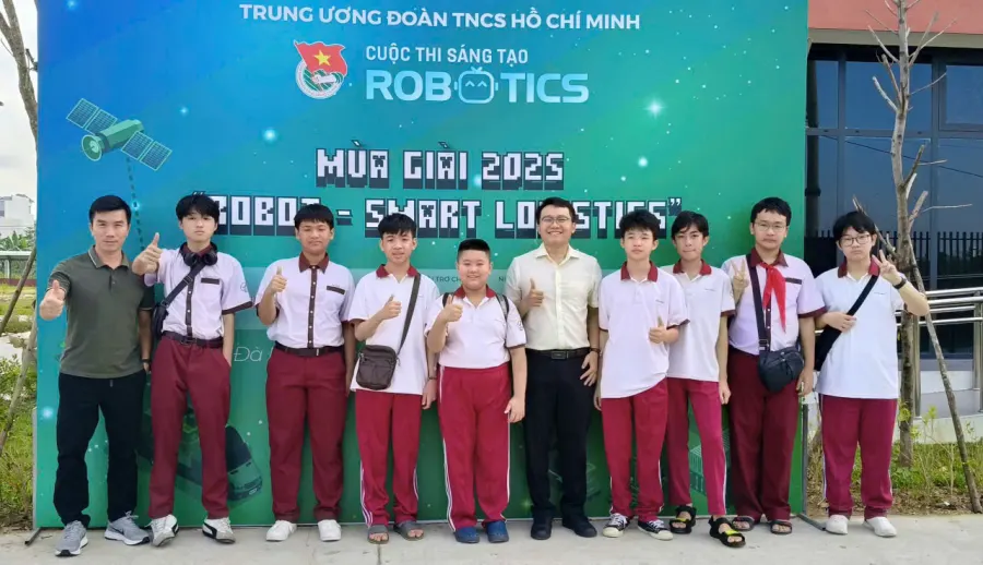 Trường TH, THCS, THPT Ngô Thời Nhiệm
