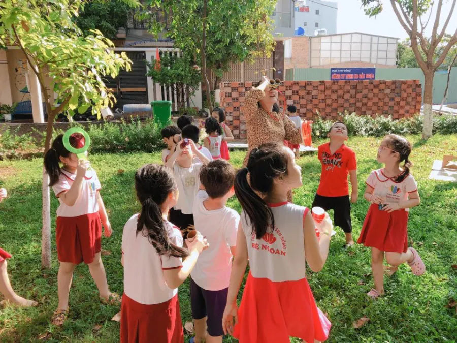 Trường Mầm non Sen Hồng