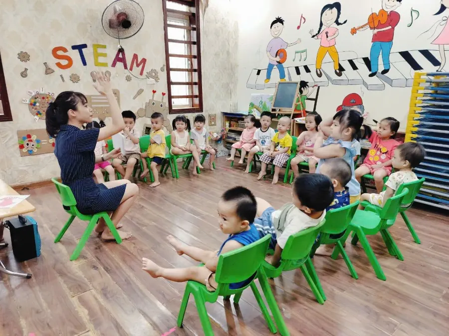 Trường Mầm Non Hoa Sữa
