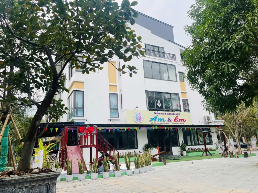 Mầm non Ấm & Êm Montessori - Ecopark, Văn Giang
