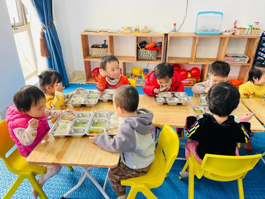 Trường Mầm Non Vườn Xanh - Green Garden