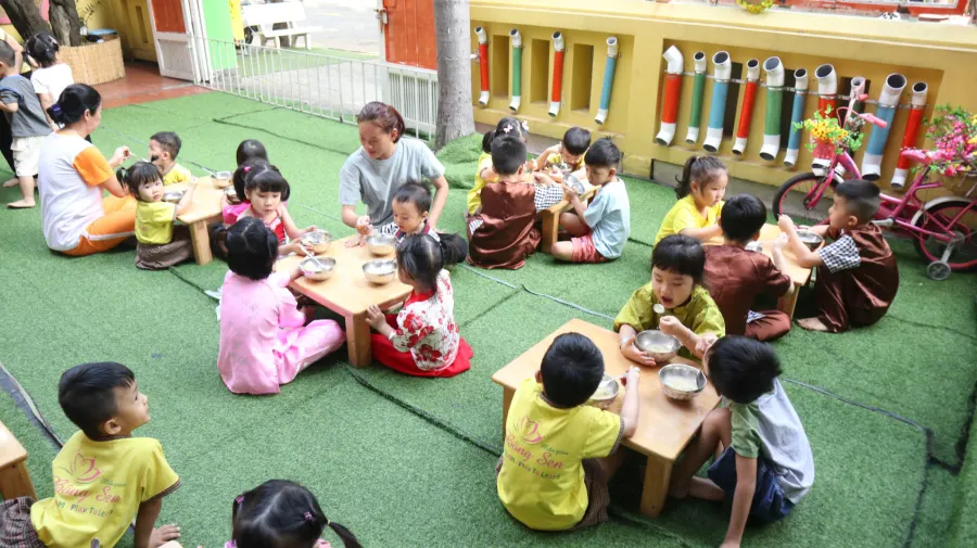 Trường Mầm Non Bông Sen