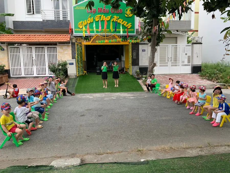 Mẫu Giáo Tuổi Thơ Xanh  - Phong Phú