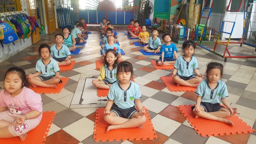 Trường mầm non Kim Cương Vàng