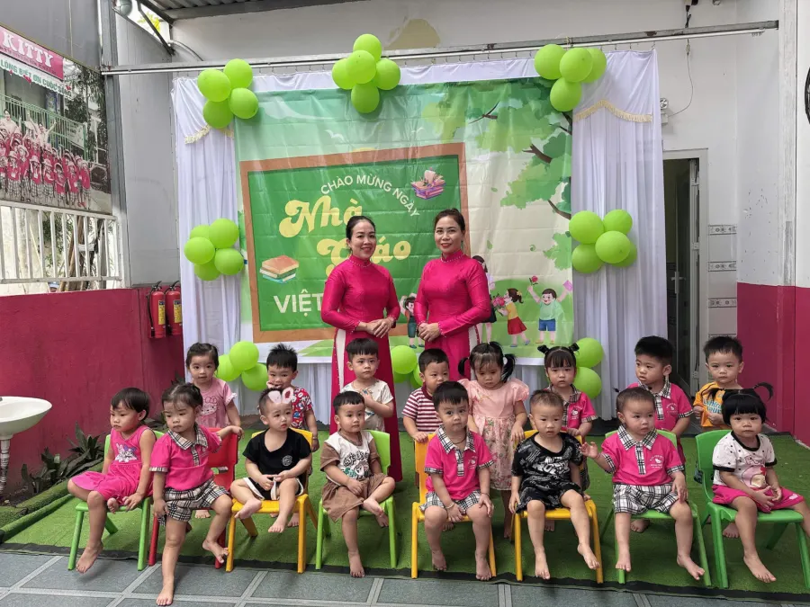 Mầm Non Mèo Kitty - Phú Tân