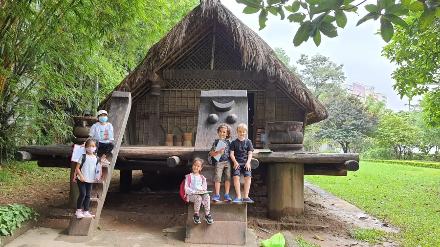 Trường Trung học Pháp Alexandre Yersin - Lycée français Alexandre Yersin
