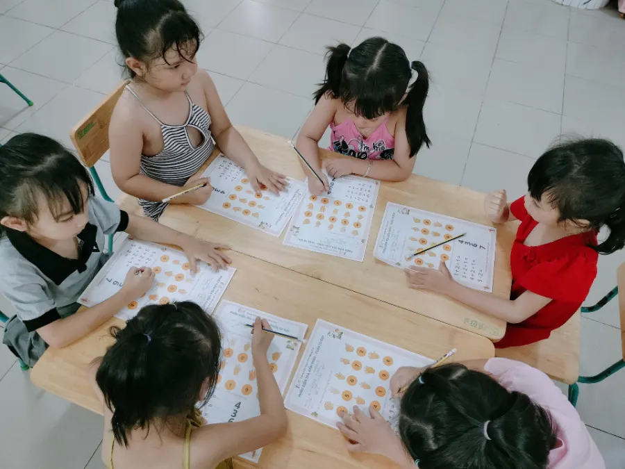 Học Viện Sáng Tạo (Chuyên Toán Tư Duy) - Phường An Bình, Dĩ An