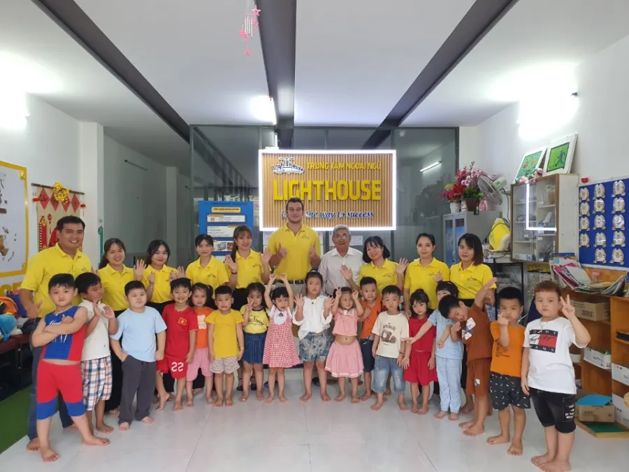 Trung Tâm Giáo Dục Lighthouse - Phường 3, Tuy Hòa