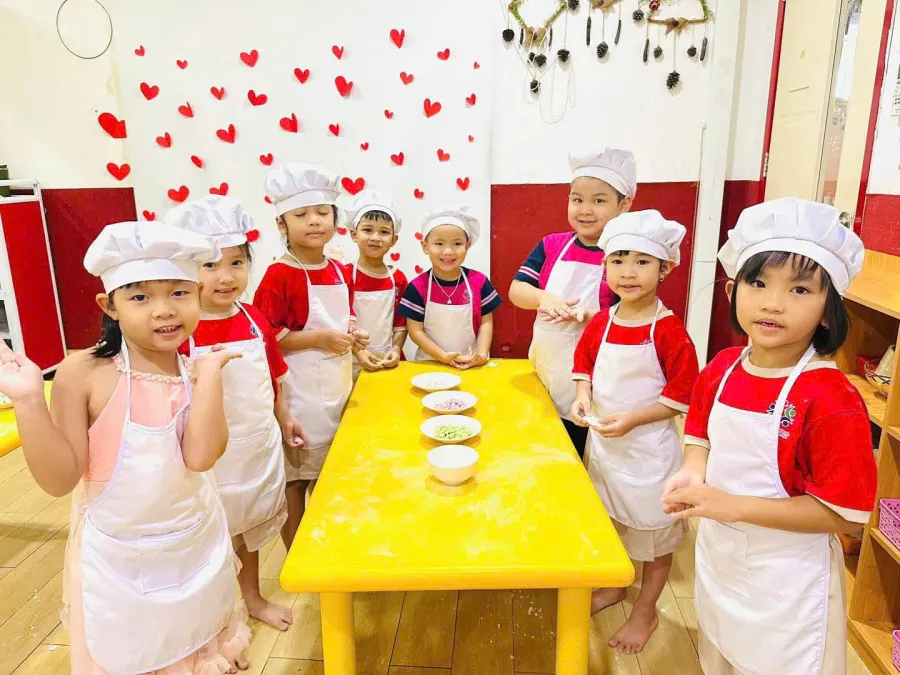 Mầm non Ngôi Sao Hạnh Phúc - Happy Stars Kindergarten - Tân Hưng
