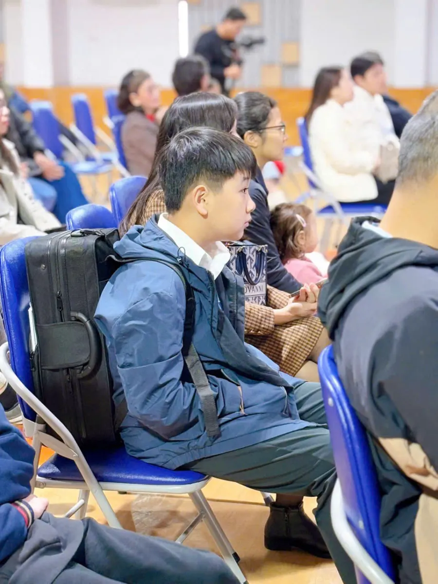 Trung tâm nghệ thuật FMUSIC