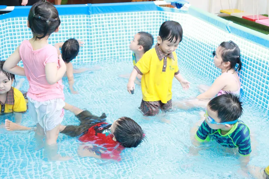 Trường mầm non Totto-chan