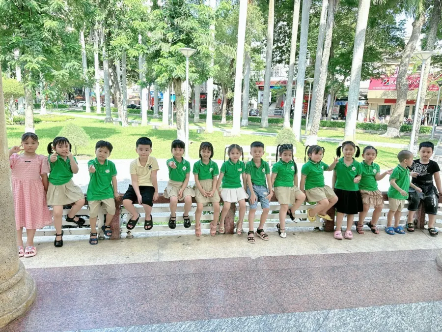Trường mầm non Bầu Trời Xanh (Blue Sky Montessori)