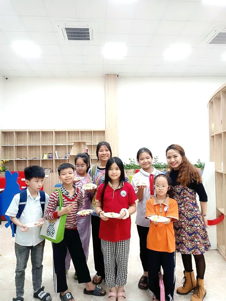 Hệ Thống Anh Ngữ Diamond Edu - Thường Lệ, Mê Linh