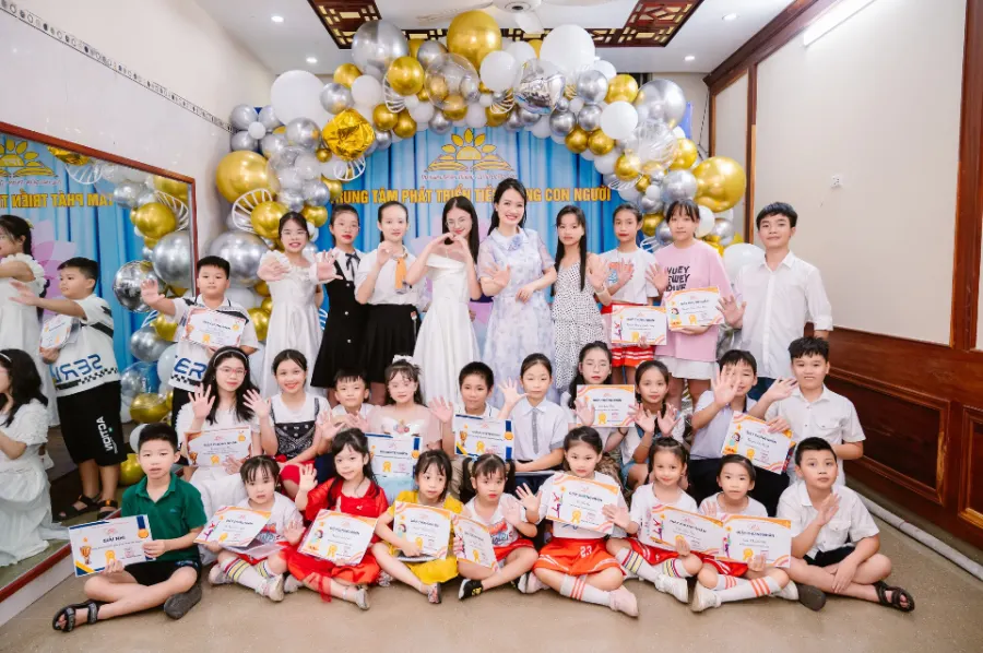 Trung tâm hát Triển Tiềm Năng Con Người TPT