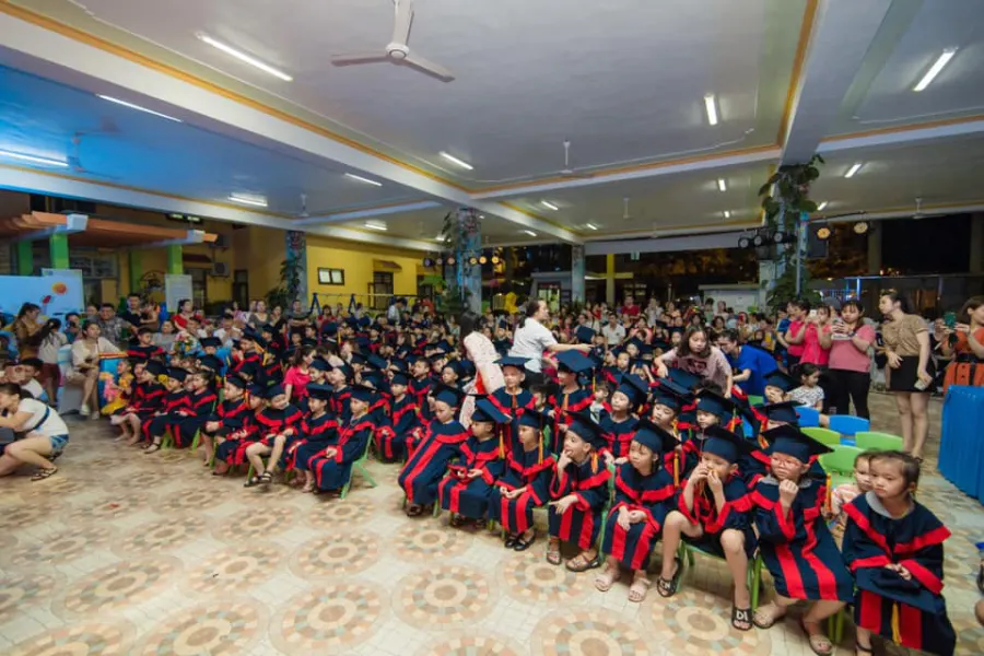 Trường mầm non Hoa Hồng