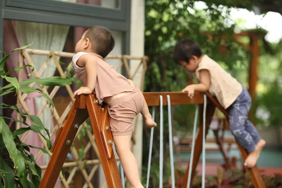 Mầm Non Hoa Xuyến Chi (Steiner Inspired Homeschooling)