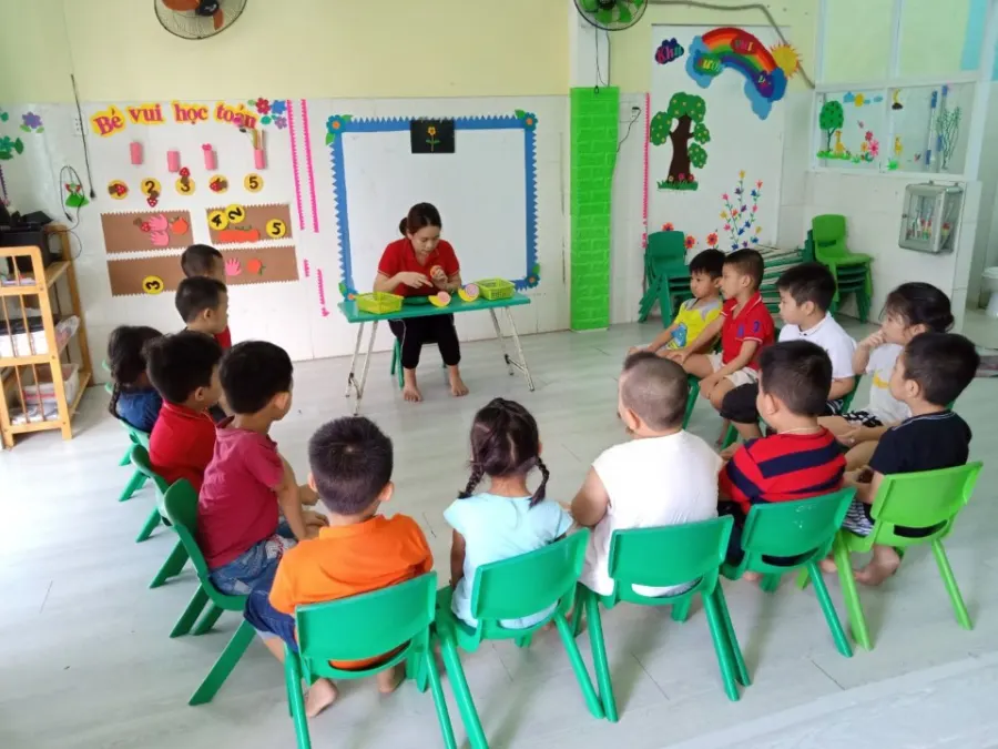 Trường mầm non Lá Phong Đỏ