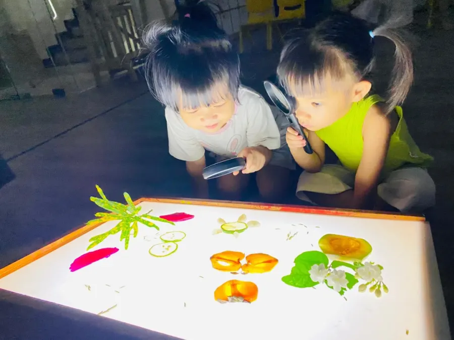 Trường Mầm Non Happy Feet Montessori Pre-school