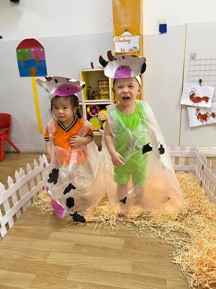 Mầm Non Ngôi Nhà Bí Đỏ