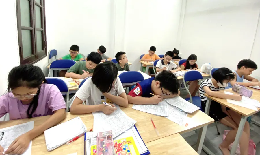 Trung tâm Tiếng Anh cô Hoàng Hương - English Ms Hoang Huong - cơ sở 1 Khuất Duy Tiến