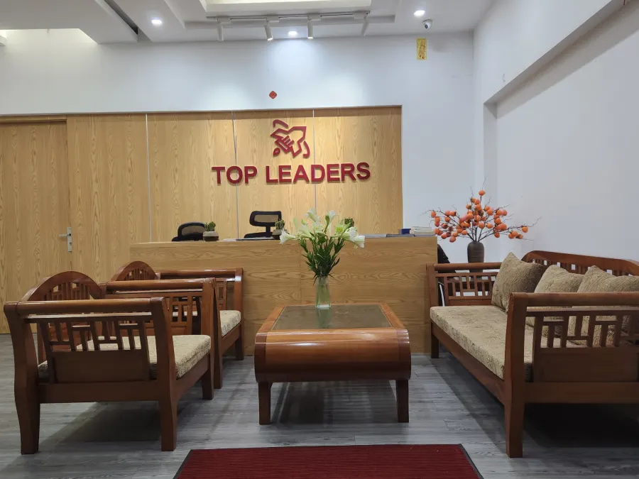 Trung tâm Anh Ngữ Thực Nghiệm Top Leaders