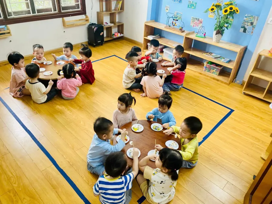 Mầm Non Ngôi Nhà Bé Thơ