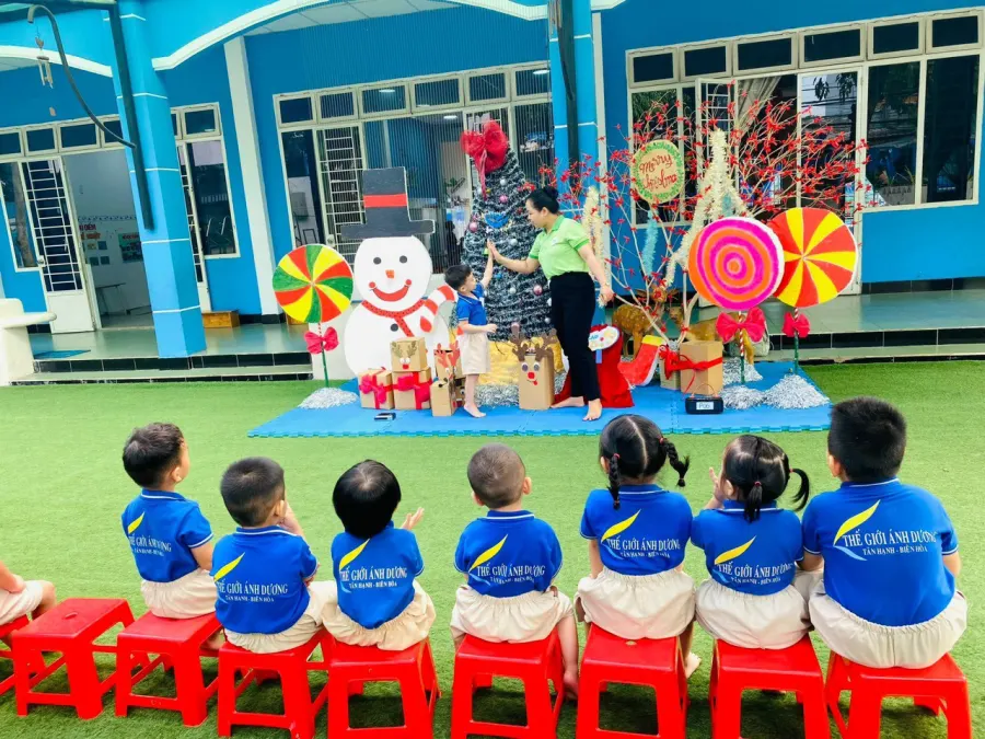 Trường Mầm Non Thế Giới Ánh Dương