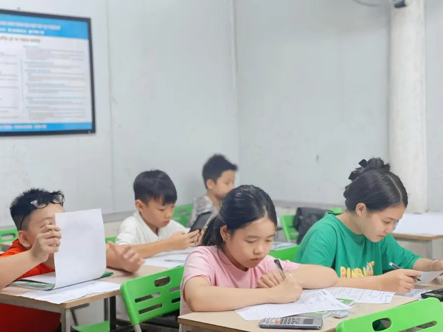 Trung tâm Dạy Toán TOAN.VN - Nội Bài