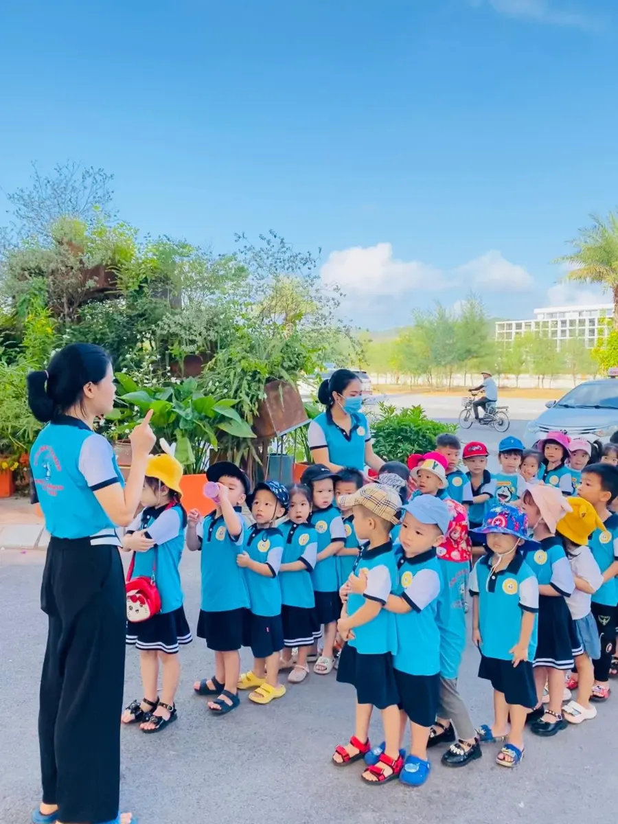 Trường Mầm Non Đô Rê Mon - Đông Xá, Quảng Ninh
