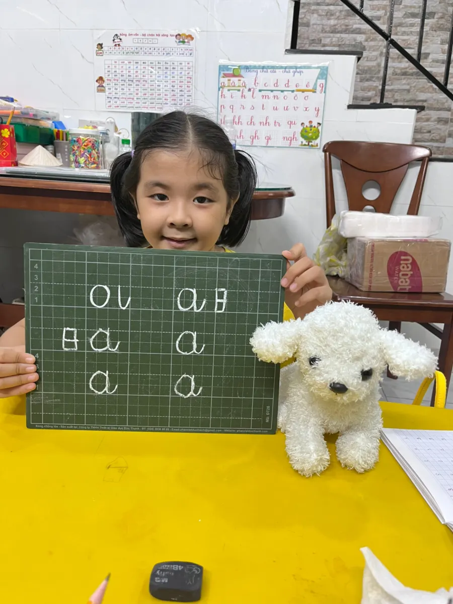Lớp học Hành trang vào lớp 1 - Luyện chữ đẹp Hoa Mặt Trời