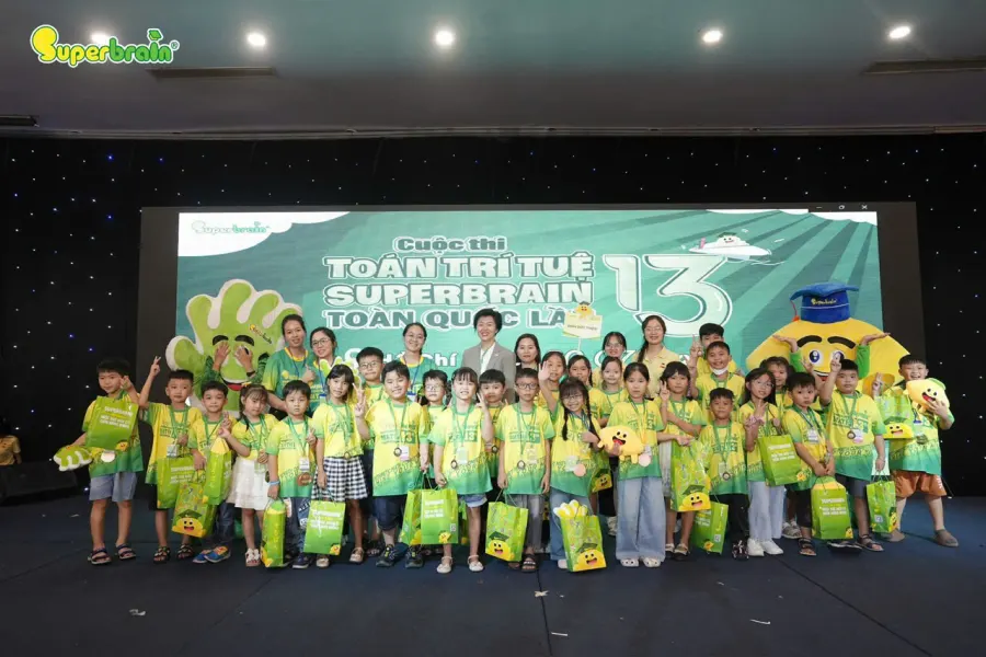Trung tâm Toán trí tuệ Superbrain Đinh Đức Thiện