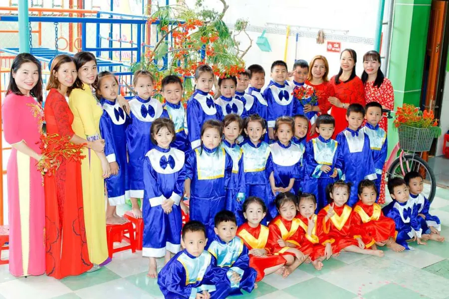 Trường Mầm non Ánh Sáng