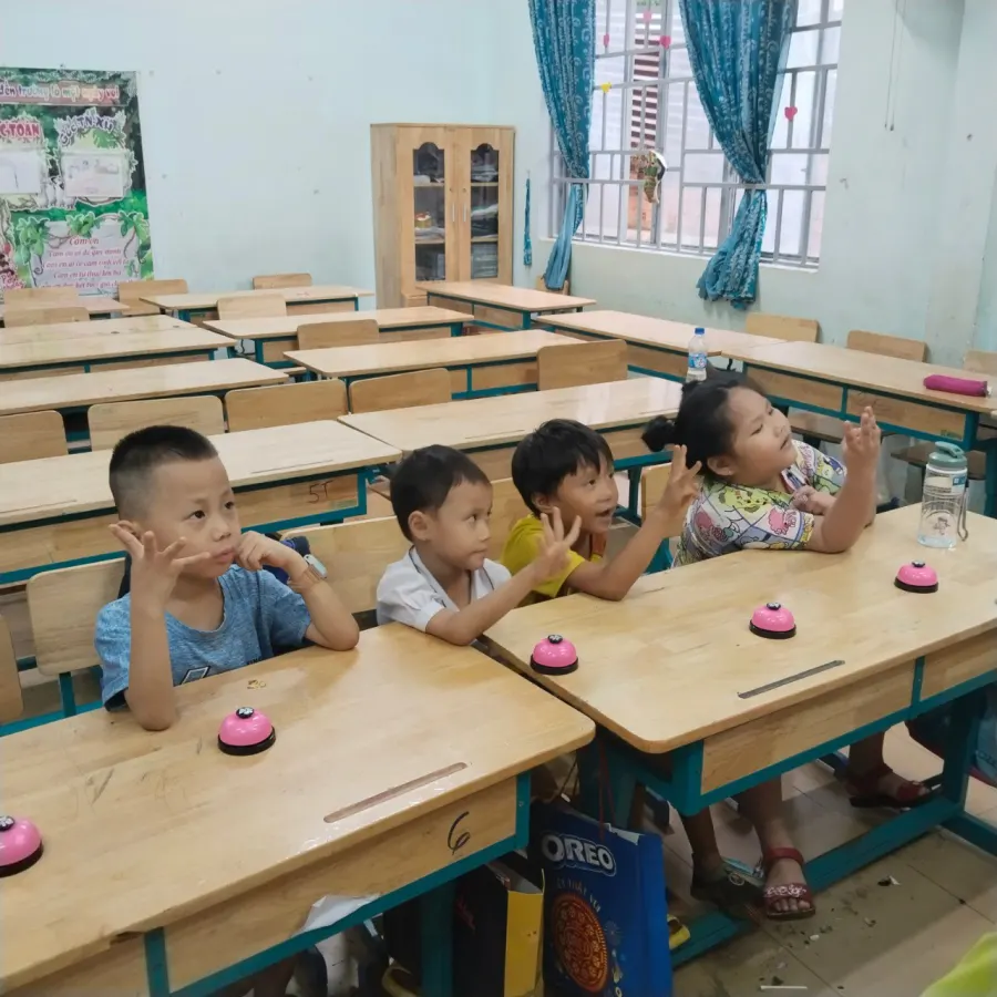 Lớp Toán Tư Duy cô Thu Hằng