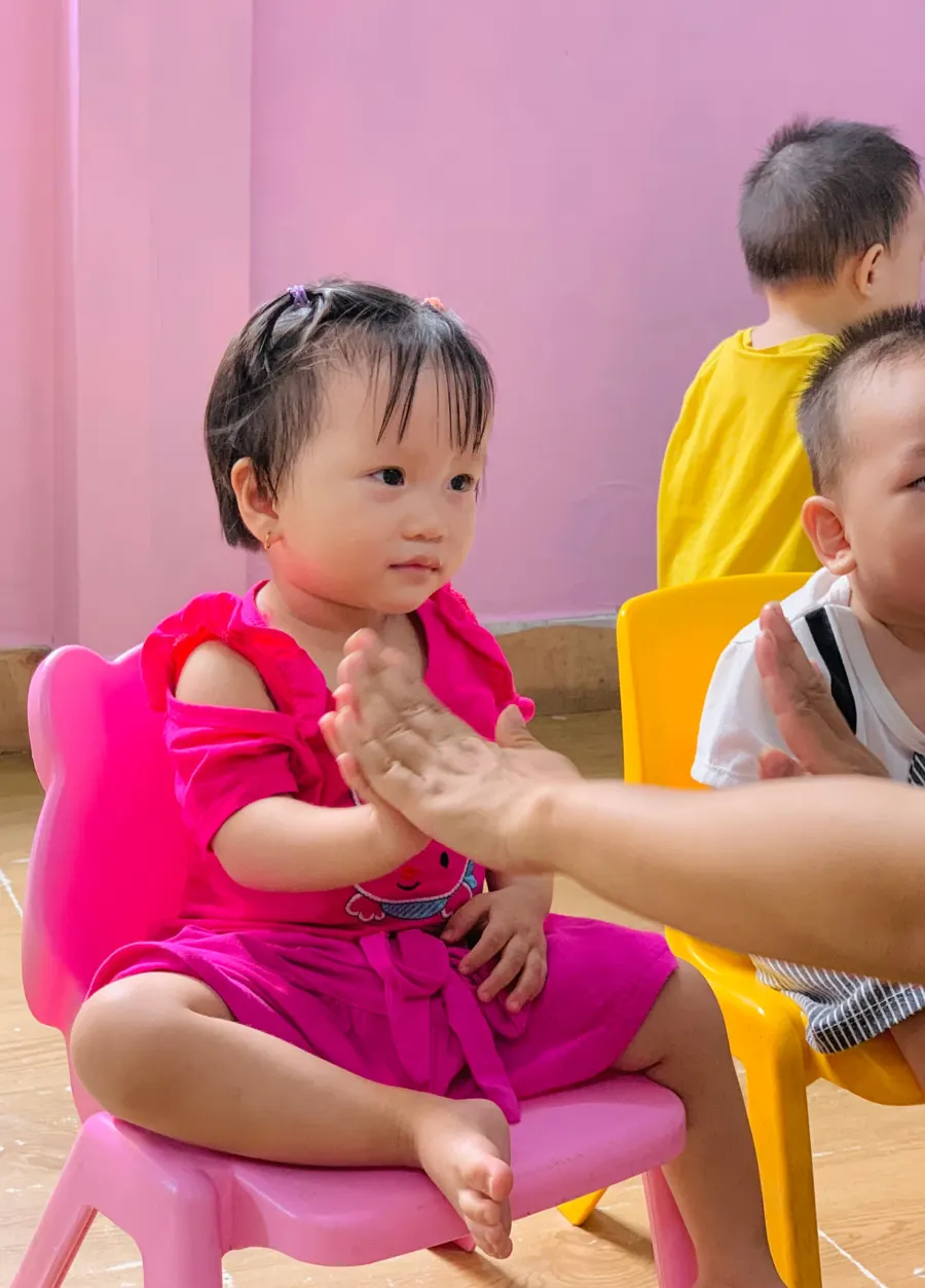 Lớp Mầm Non Người Bạn Nhỏ (Little Friends)