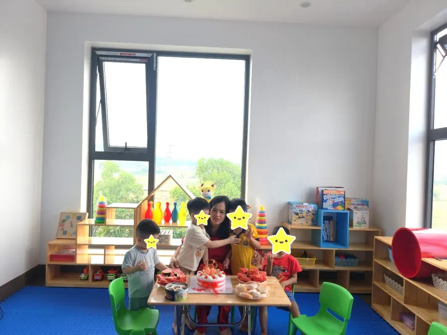 Trung tâm Can Thiệp Sớm Hừng Đông