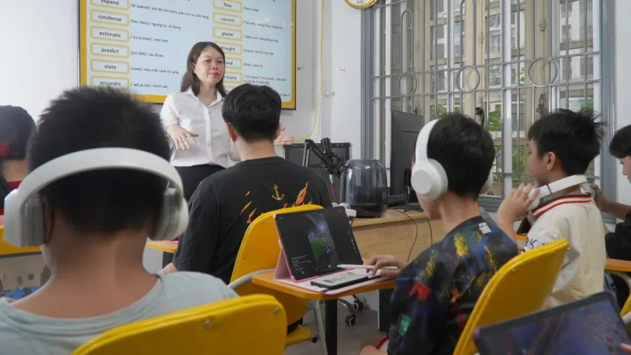 Trung Tâm Ngoại Ngữ Best Bee - Pháp Vân