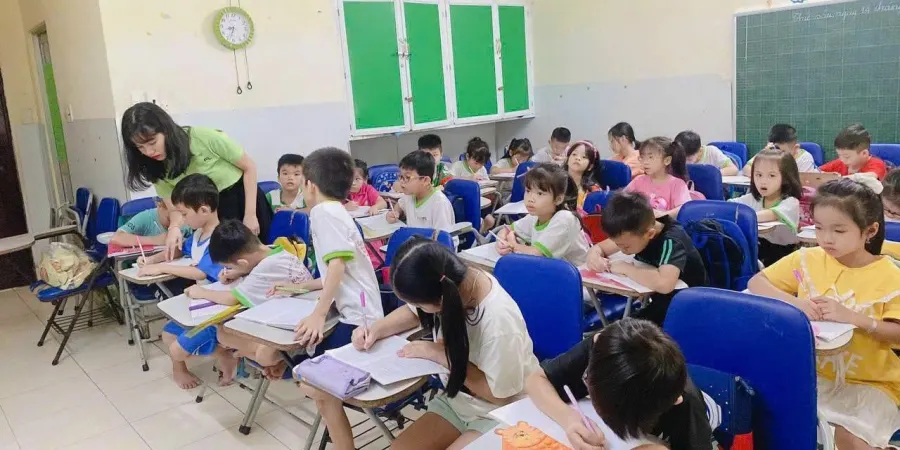 TRUNG TÂM NGOẠI NGỮ VÀ BỒI DƯỠNG VĂN HÓA RẠNG ĐÔNG MỸ