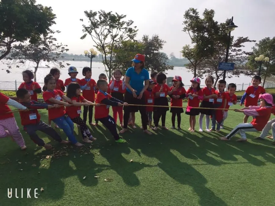 Trường mầm non Hoa Sen