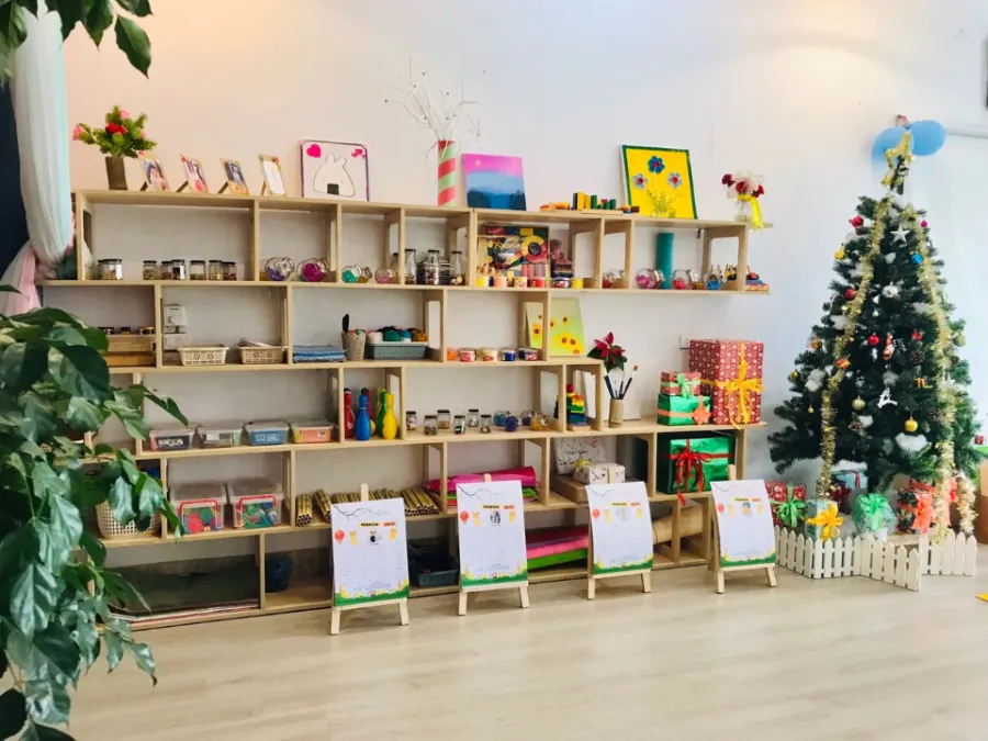 Mầm non Làng Hạnh Phúc (Happy Village)