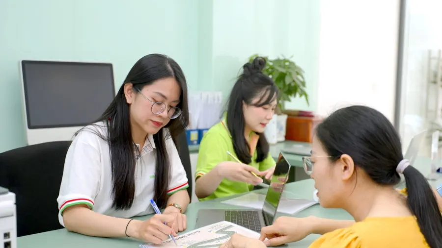 Trung Tâm Ngoại Ngữ Greva - Thảo Nguyên Xanh