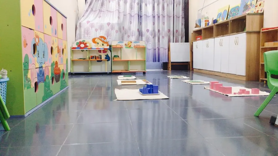 Mẫu Giáo Ánh Ban Mai - Bà Điểm