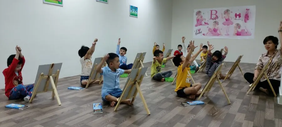 Trường mầm non Khủng Long Xanh (Green Dinosaru Kindergarten) - Nguyễn Sơn, Long Biên