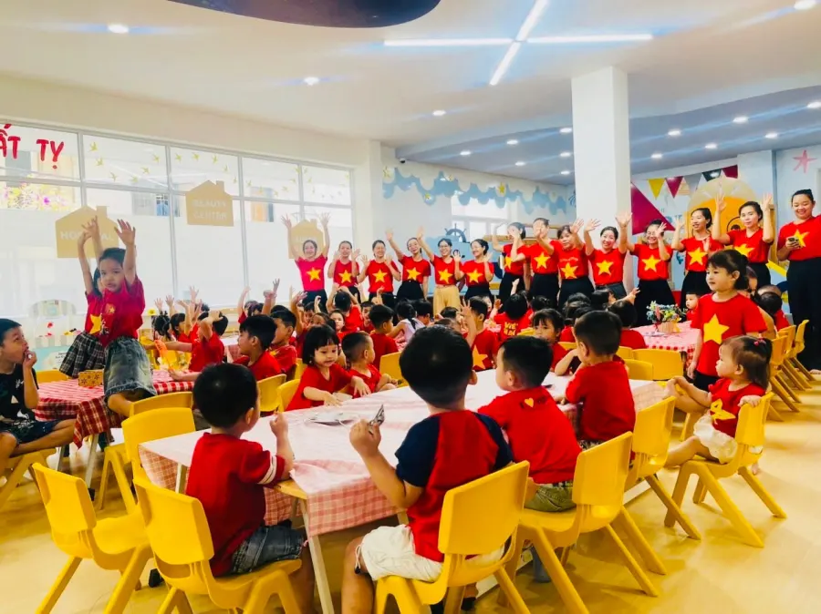 Trường Mầm non Song ngữ Tomoworld